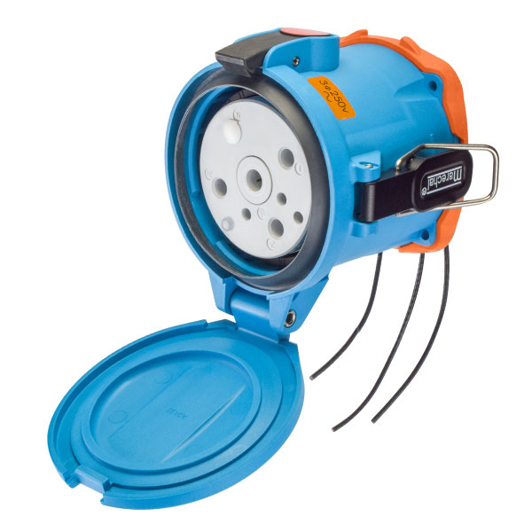 63-94073-263 - DSN150 RECEPTACLE POLY BLUE SIZE 5 TYPE 4X IP 69 3P+G 150A 250 VAC 60 Hz +3 AUX